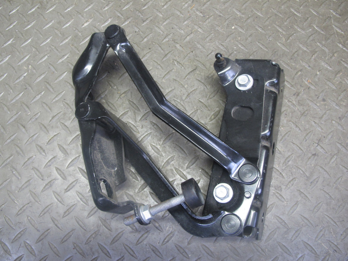 06-09 Pontiac Solstice Front Left & Right Side Hood Hinge Set OEM