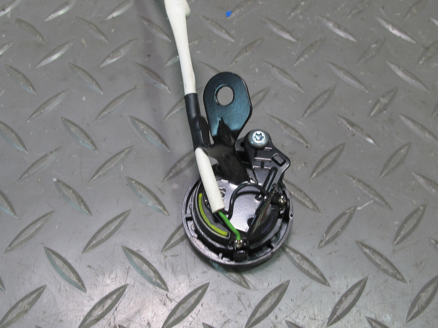 2003-2007 Lexus UZJ100L LX470 Mark Levinson Front Tweeter Speaker Set of 2