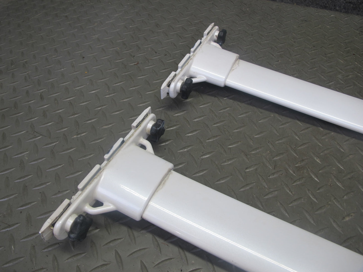 2003-2007 Lexus J100 LX470 Left & Right Roof Luggage Rack Rail Cross Bar Set