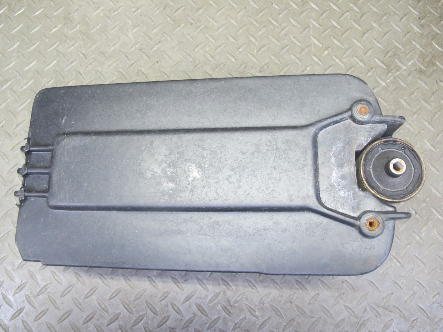 94-99 BMW E36 328iC Convertible Battery Tray Vibration Absorber Bracket OEM