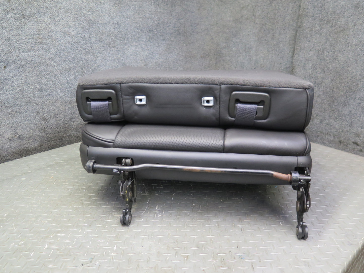 2012-2014 Cadillac Escalade Platinum Rear Right Third 3RD ROW Leather Seat