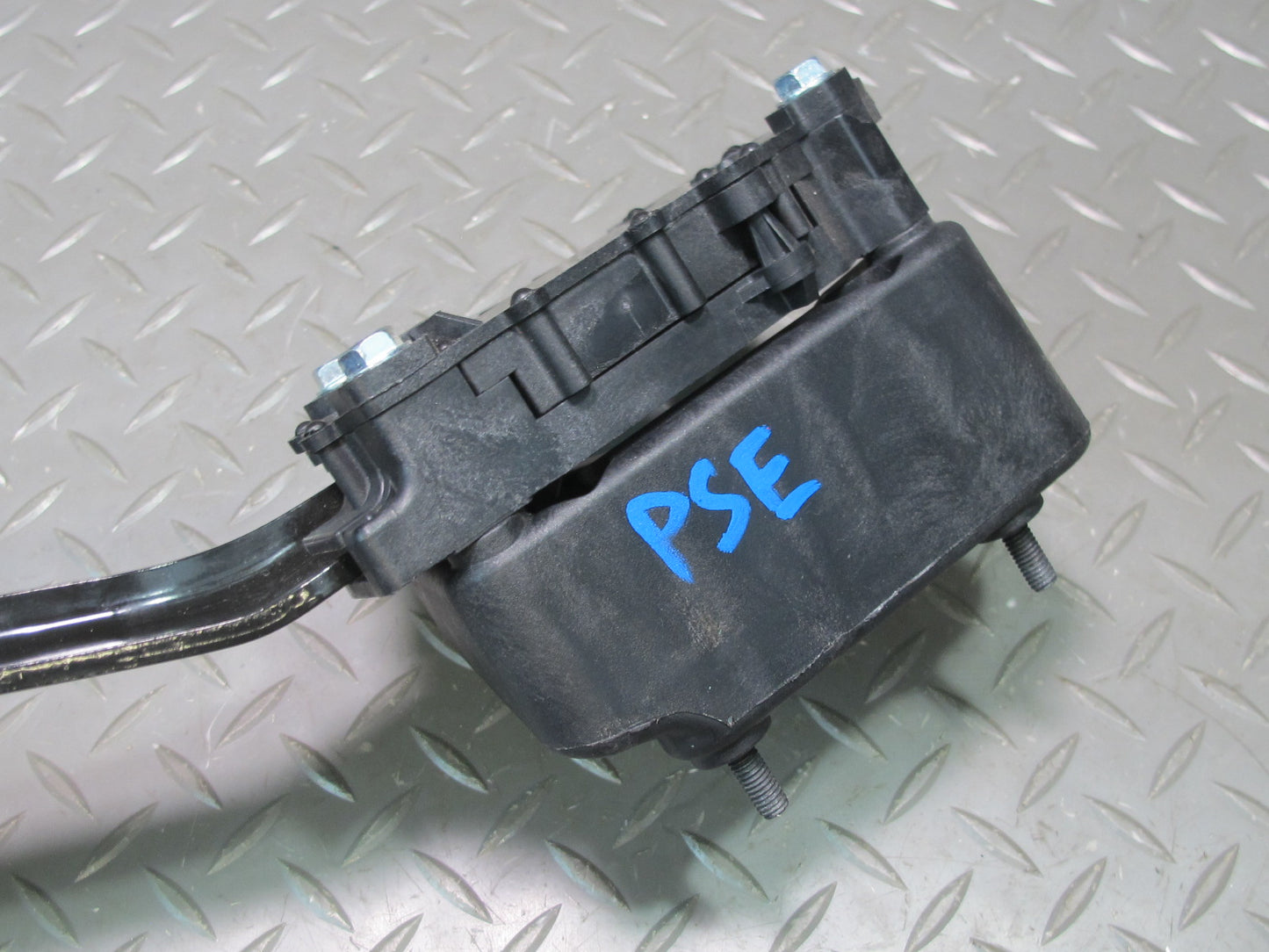 06-09 Pontiac Solstice Gas Acceleration Pedal 10351283 OEM