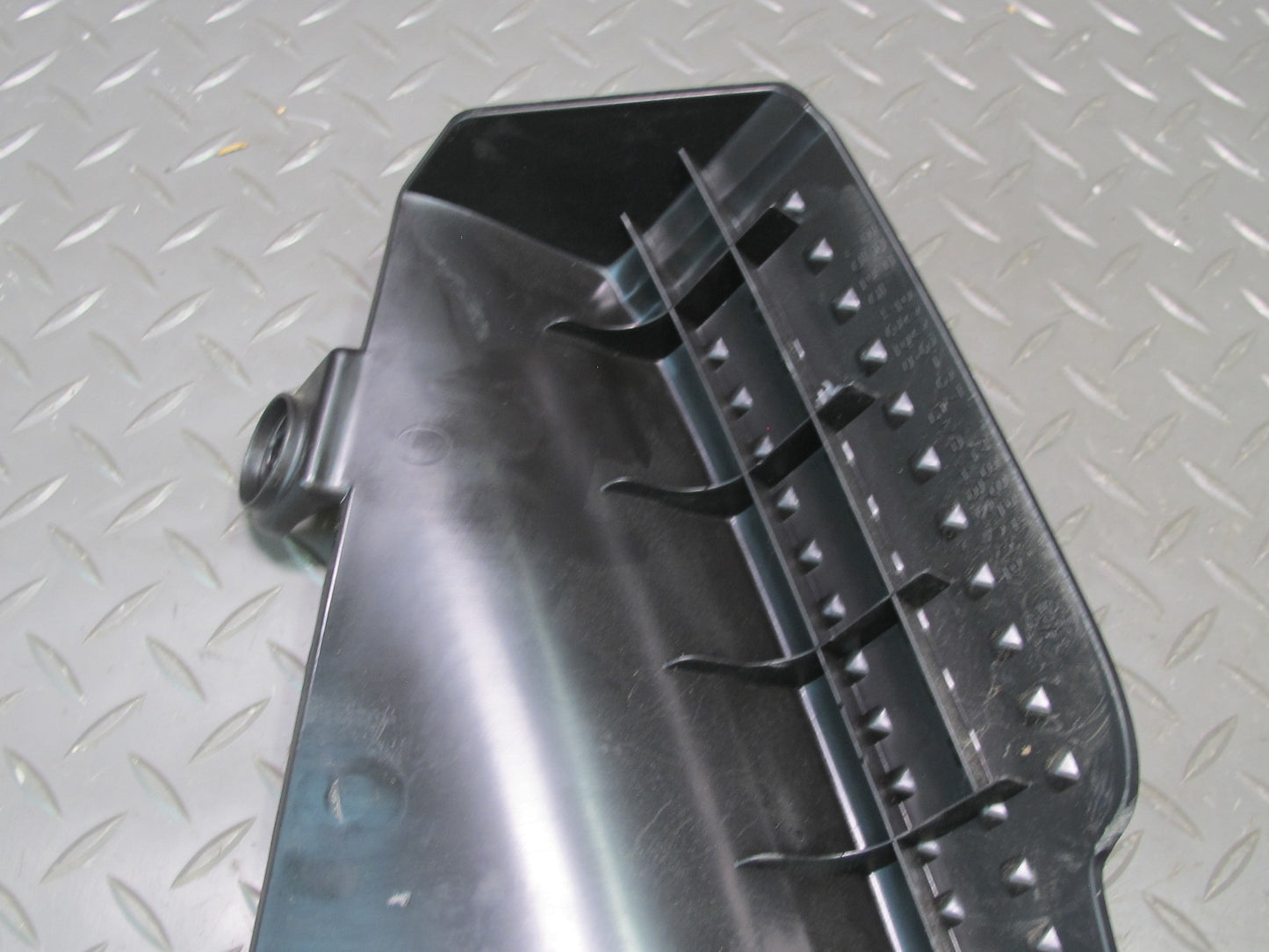 06-10 Pontiac Solstice Saturn SKY Left Side Foot Rest Pedal Black 15254326 OEM