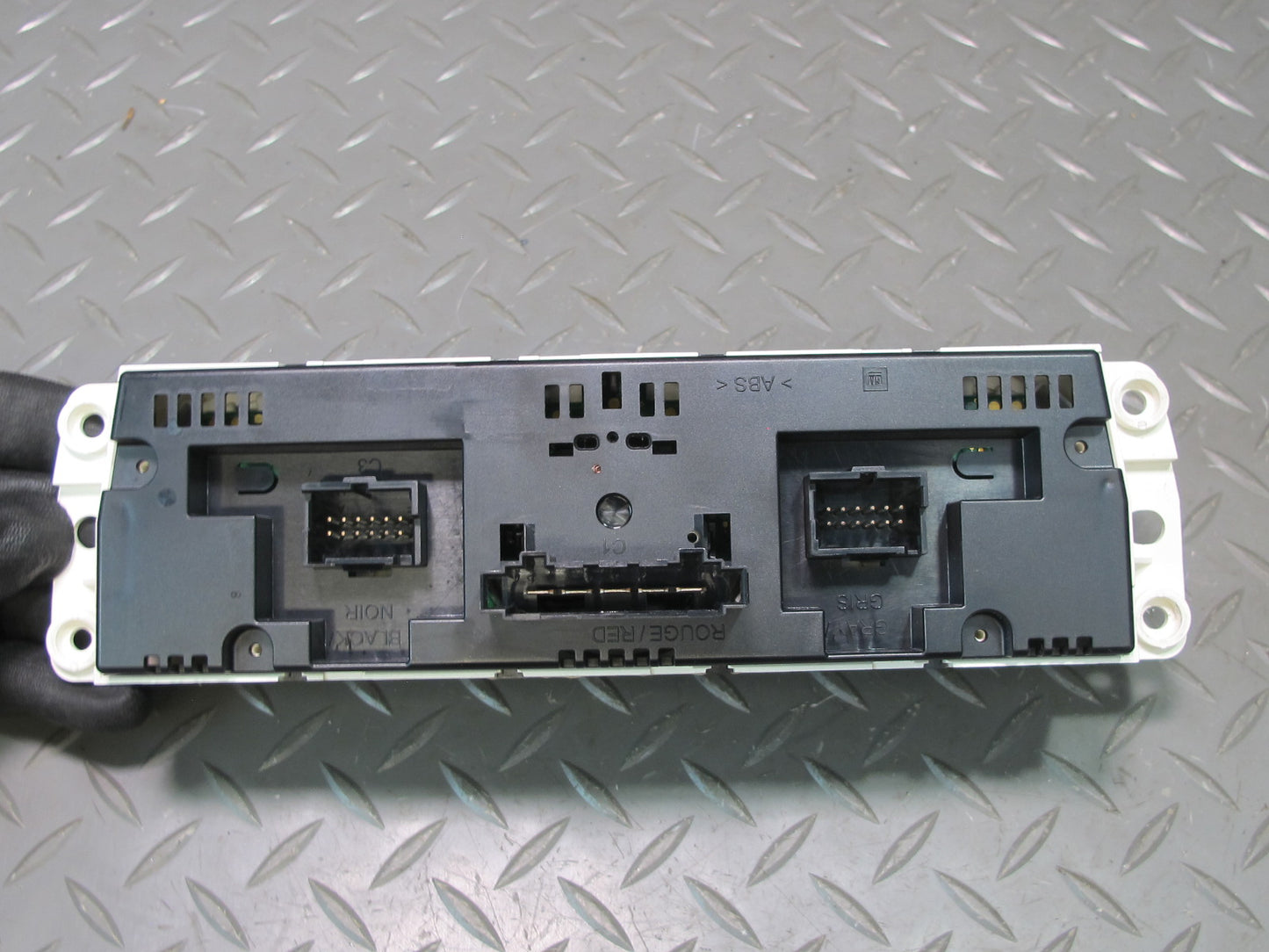 06-08 Pontiac Solstice A/C Heater Climate Control Switch Panel 15286622 OEM