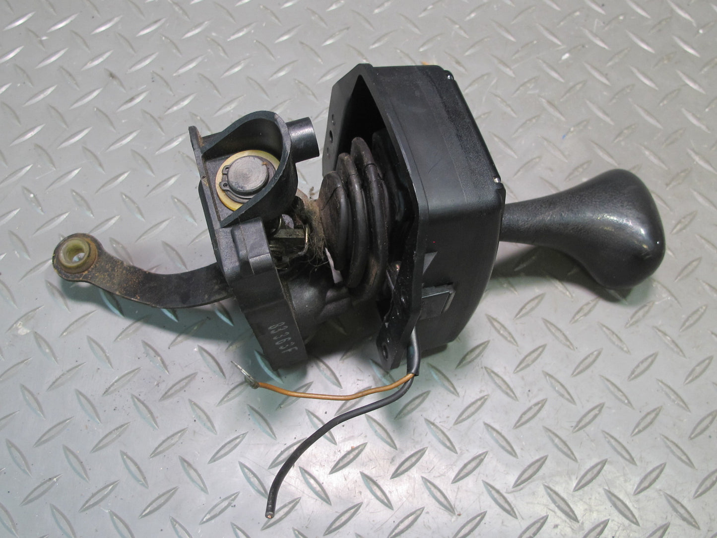 82-85 Mercedes W123 300D 240D A/T Automatic Transmission Gear Shifter Black OEM