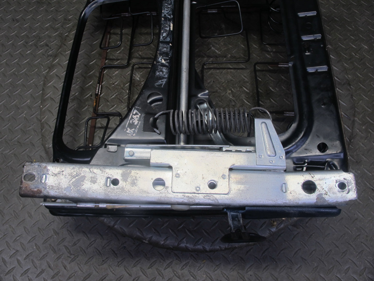 77-85 Mercedes W123 300D 240D Sedan Front Left Driver Seat Frame Track Rail OEM