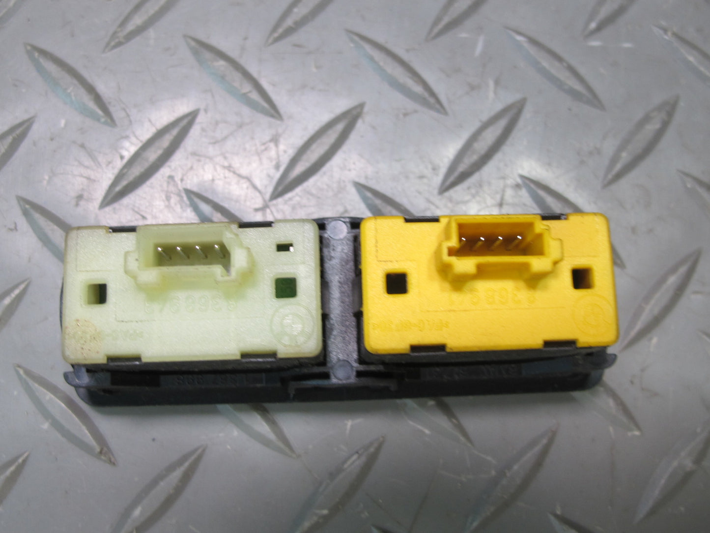 96-99 BMW E36 328ic Convertible Set of 2 Right & Left Power Window Switch OEM