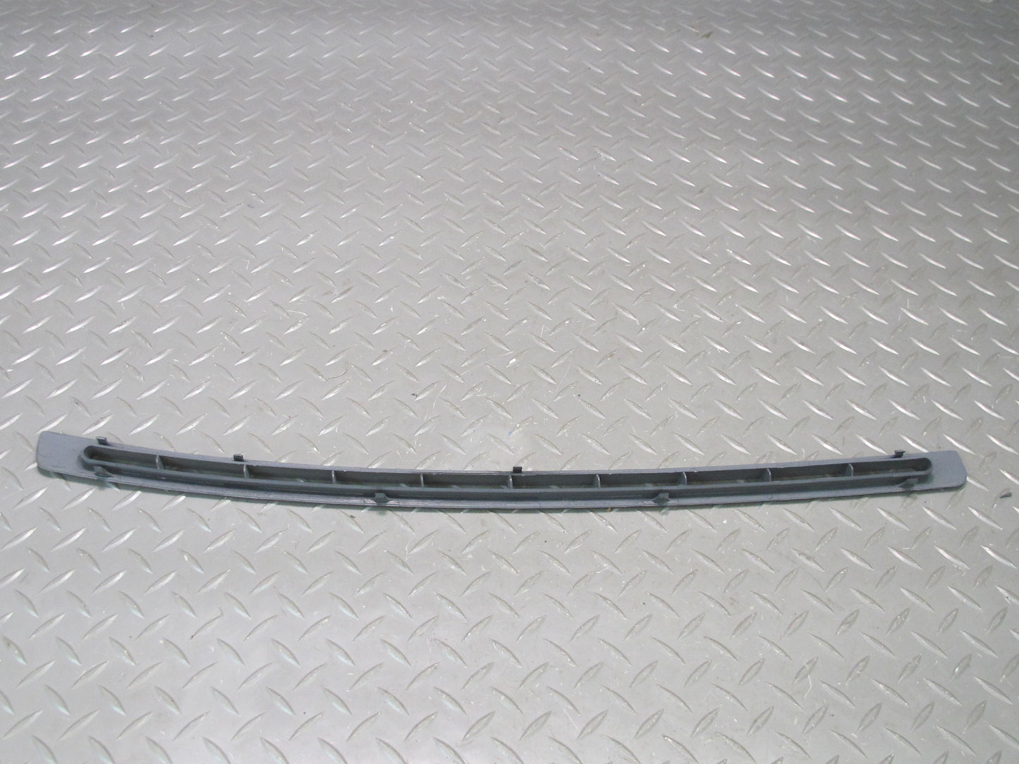 94-99 BMW E36 328ci Set of 2 Dash Front Left & Right Defrost Air Vent Grille OEM