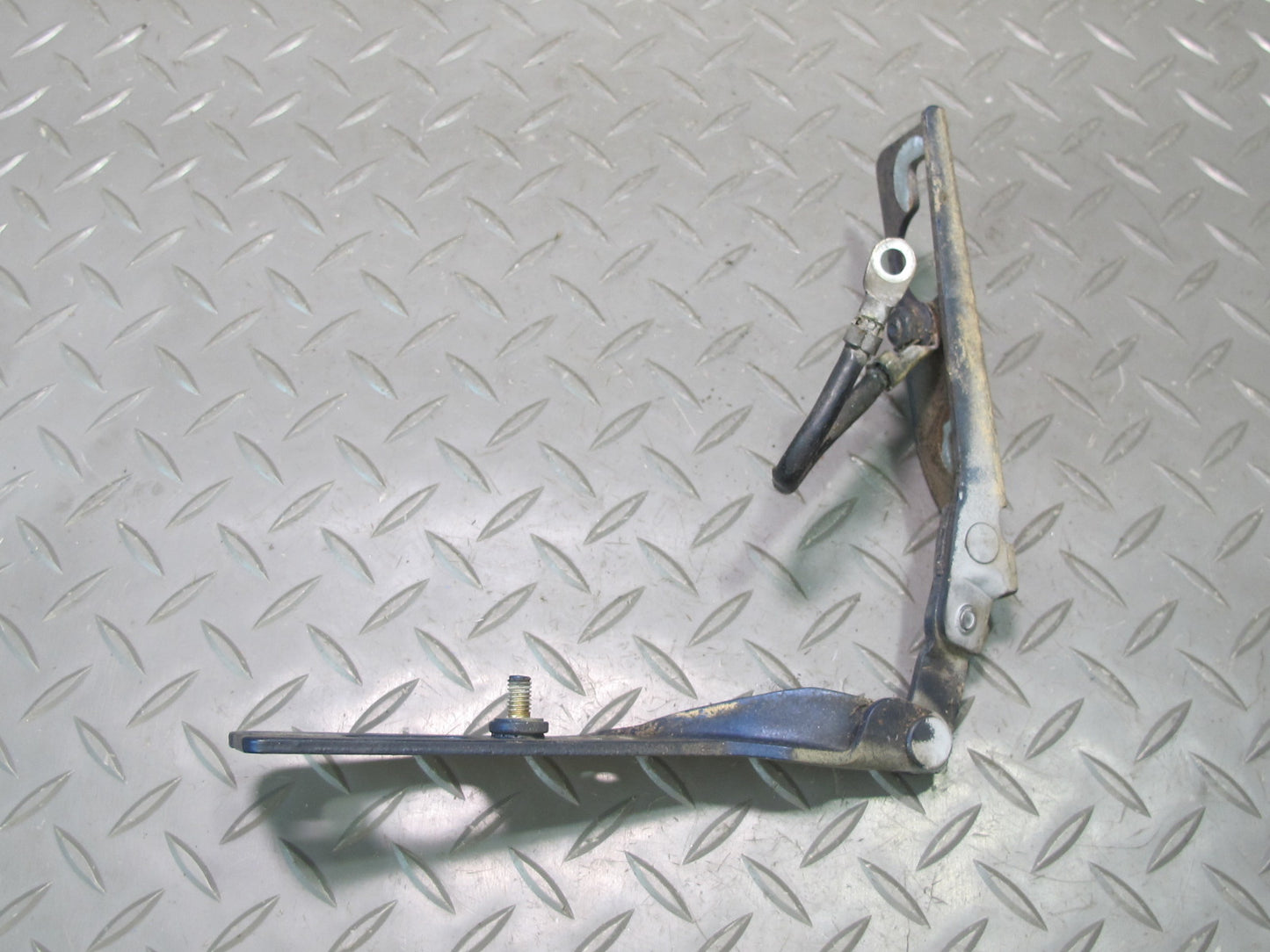 94-99 BMW E36 328iC Coupe Convertible Set of 2 Front Hood Hinge Bracket OEM