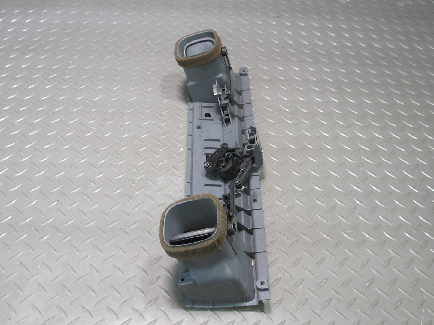 94-99 BMW E36 328iC Dash Front Right Air Vent Trim Panel 8162022 OEM