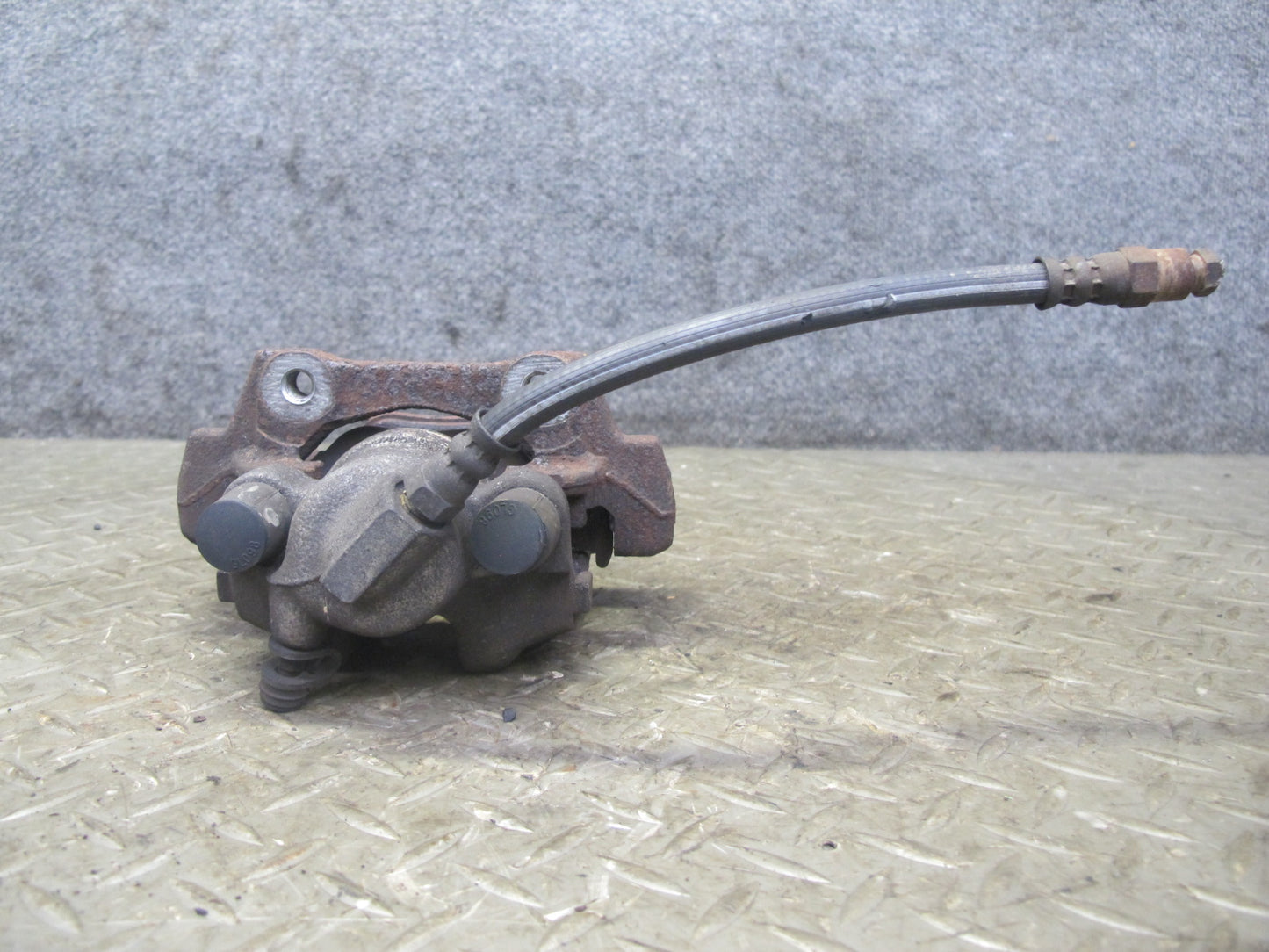 96-99 BMW E36 328iC Convertible Rear Left & Right Brake Caliper Set OEM