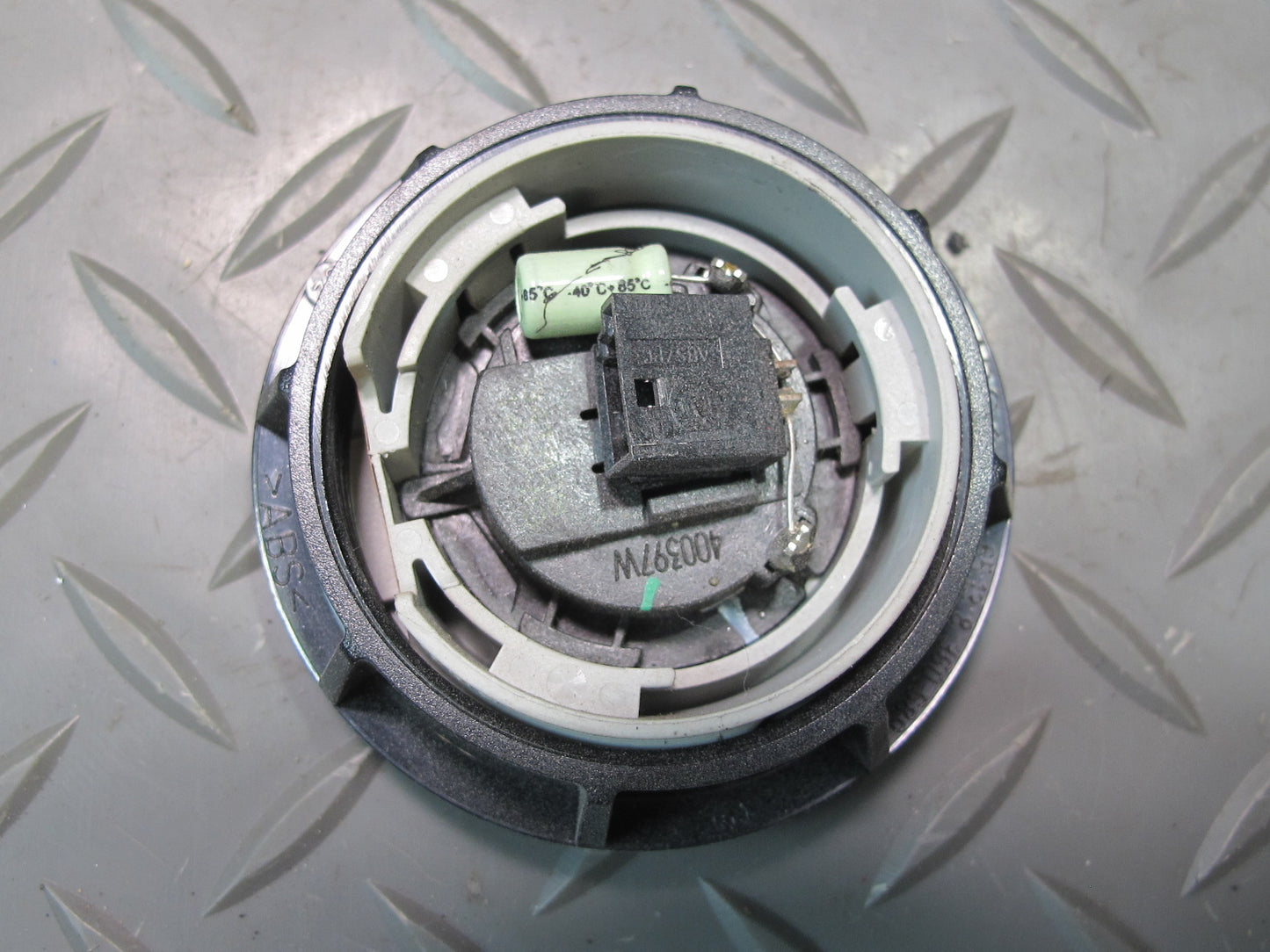 01-06 BMW E46 330CI Convertible Harman Kardon Tweeter Subwoofer Speaker Set OEM