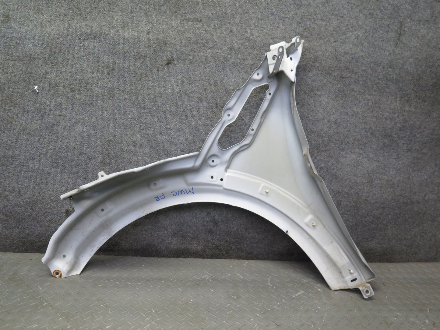 11-15 Mini Cooper R60 R61 Front Right Fender Shell Cover Panel Light White OEM