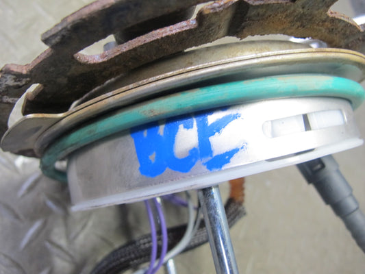 2009-2014 Cadillac Escalade Fuel Pump Level Sensor Assembly