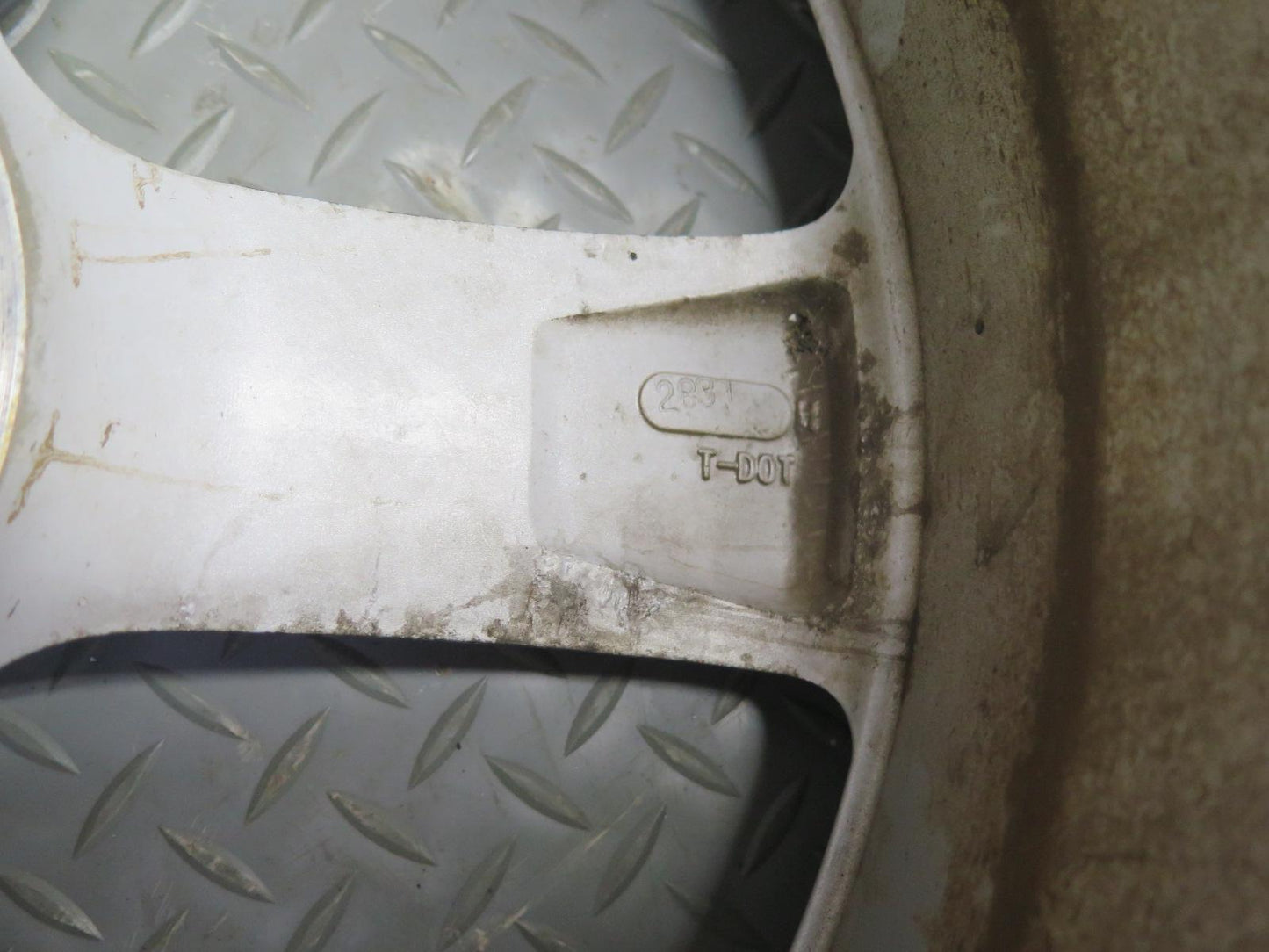 06-09 Pontiac Solstice Factory 18" R18 Alloy Wheel Rim 18x8J ET55 20K Miles OEM