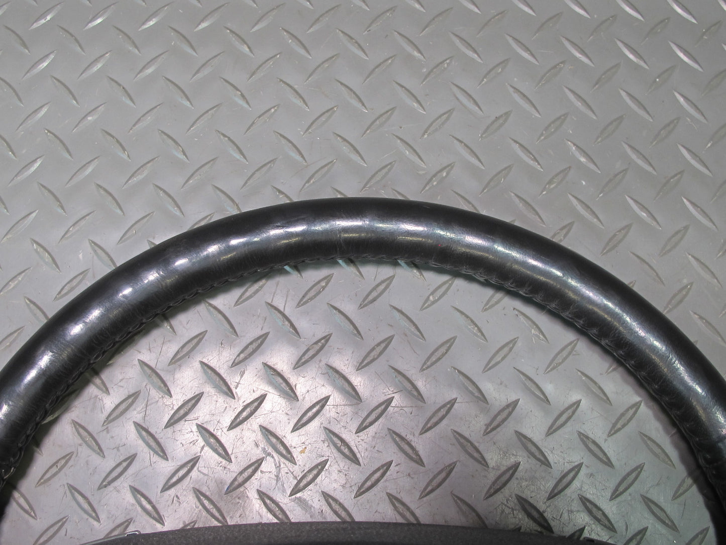 2009-2014 Cadillac Escalade Heated Leather Wood Steering w Controls