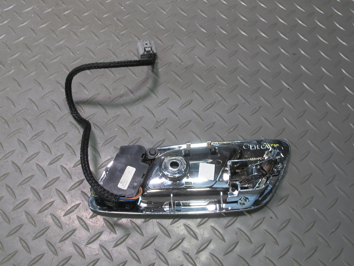 13-14 Cadillac Escalade Platinum Front & Rear Door Chrome Interior Handle Set