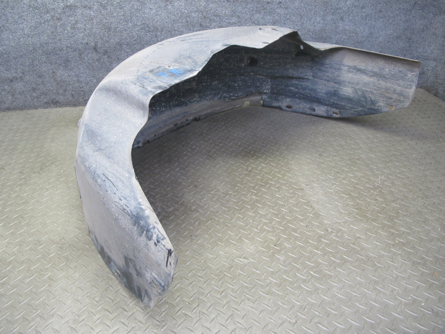 2007-2014 Cadillac Escalade Rear Fender Liner Wheel Arch Splash Shield Set of 2