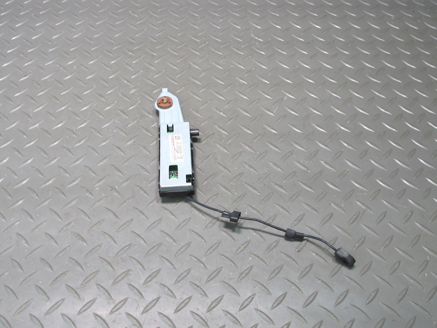 2009-2014 Cadillac Escalade Radio Antenna Module 25943786