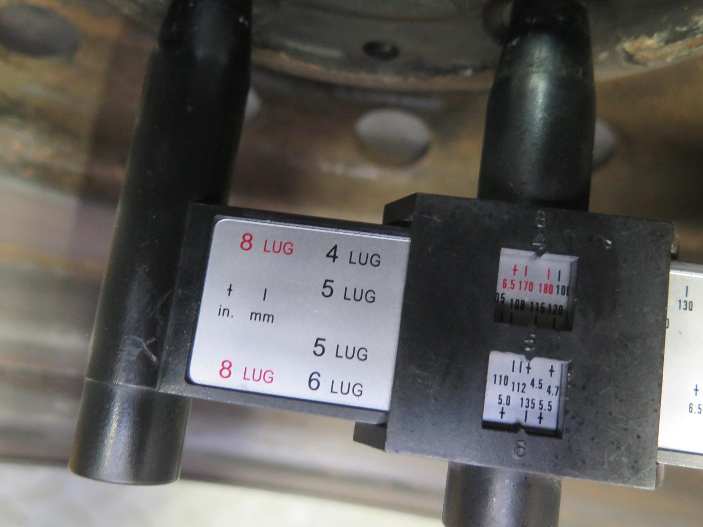 74-85 Mercedes W123 Factory 14" R14 Alloy Wheel Rim 14x5.5J ET30 1234001302 OEM