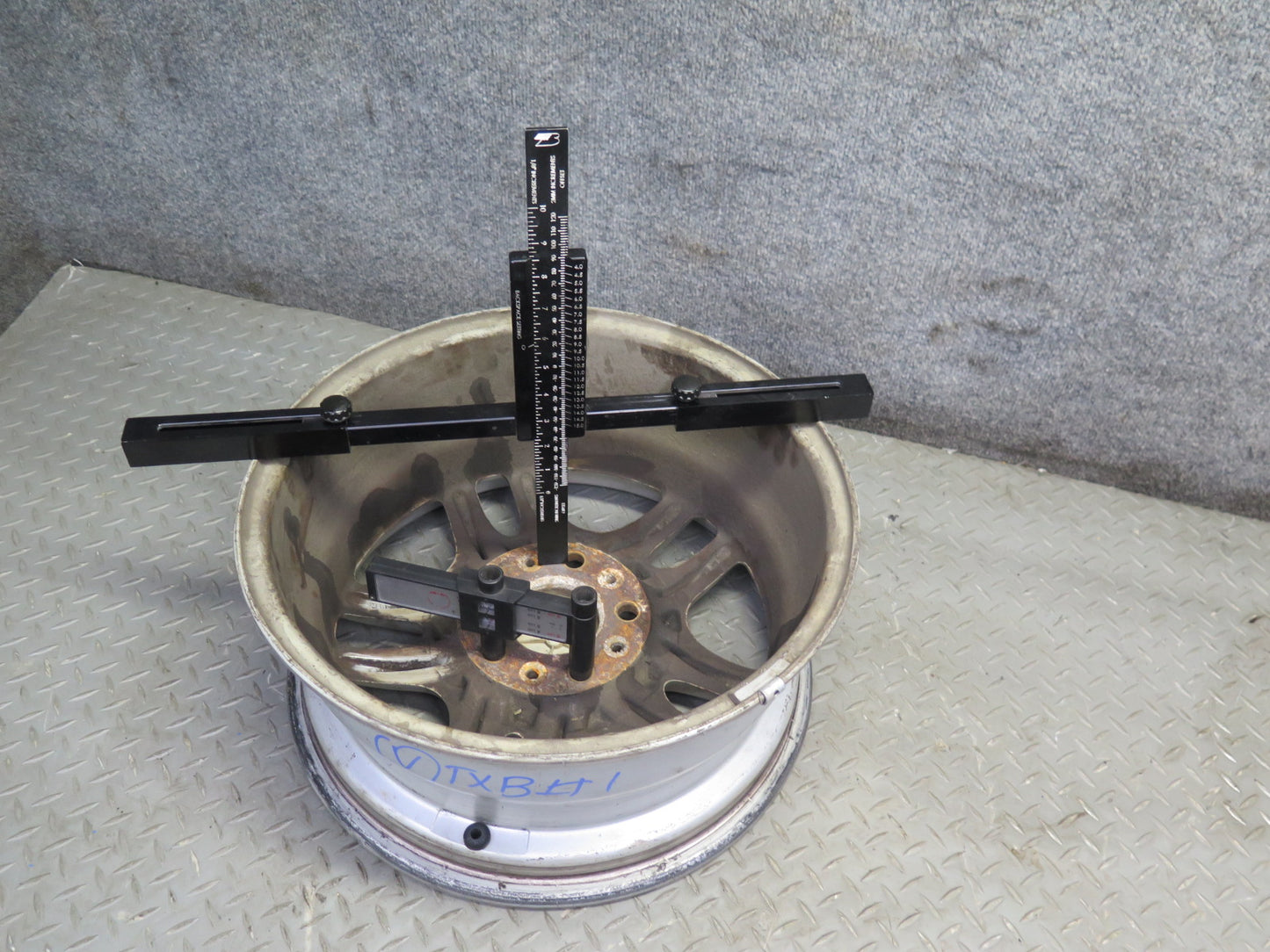 94-99 BMW E36 328iC Style 30 Factory 16" R16 Alloy Wheel Rim 16x7J ET46 OEM