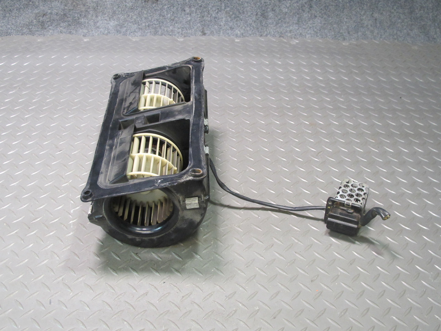 73-85 Mercedes R107 A/C Heater Blower Motor Fan w Resistor OEM