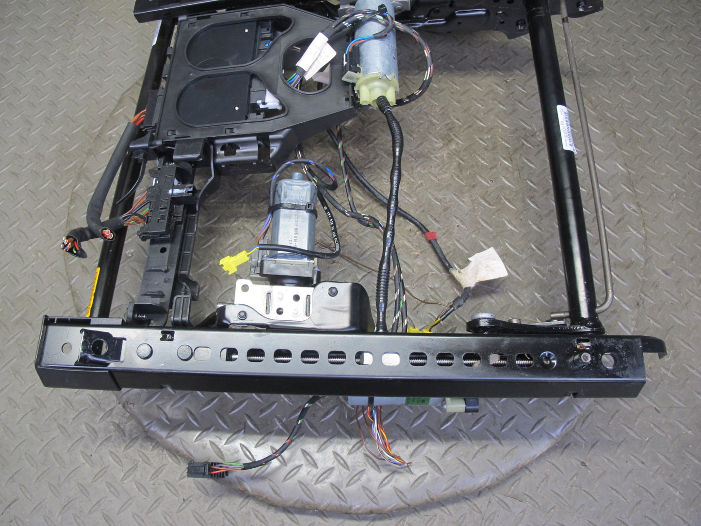 05-08 Mercedes R171 SLK55 AMG Front Right Seat Track w Motors & Module Assy OEM