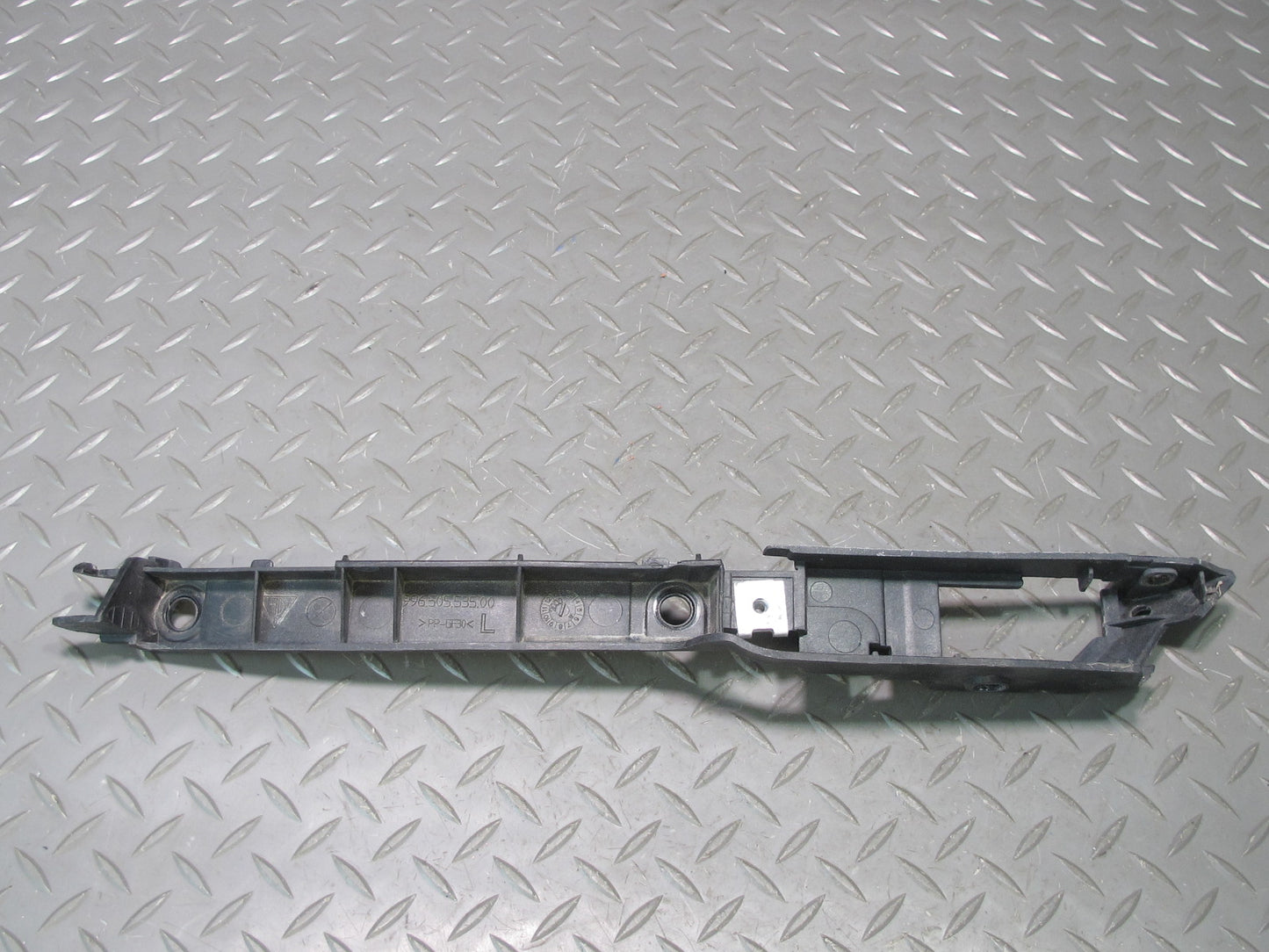 1997-2004 Porsche Boxster 986 Front Left Side Bumper Mount Bracket Support