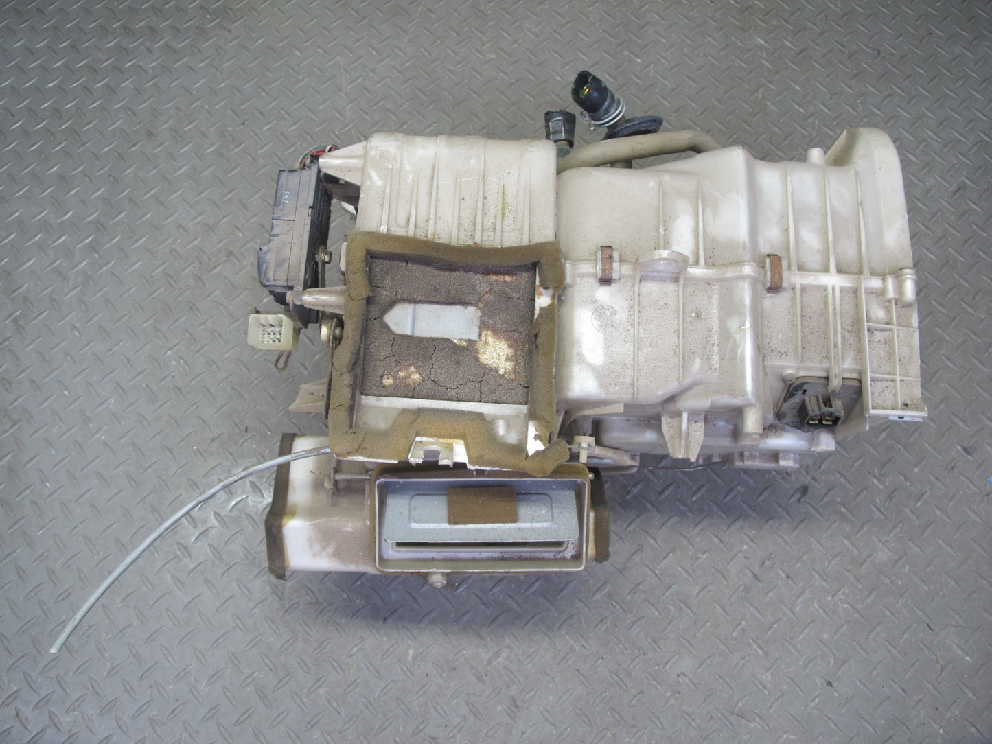 87-89 Toyota MR2 AW15 Heater Core Case Box Housing OEM