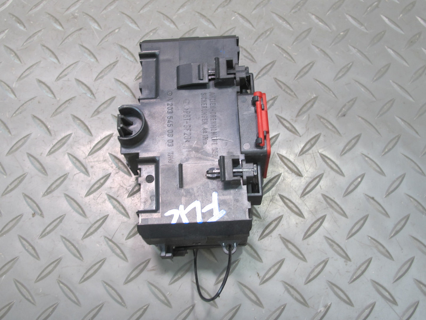 05-11 Mercedes R171 Slk-class Positive Battery Terminal Fuse Box 2035450803 OEM