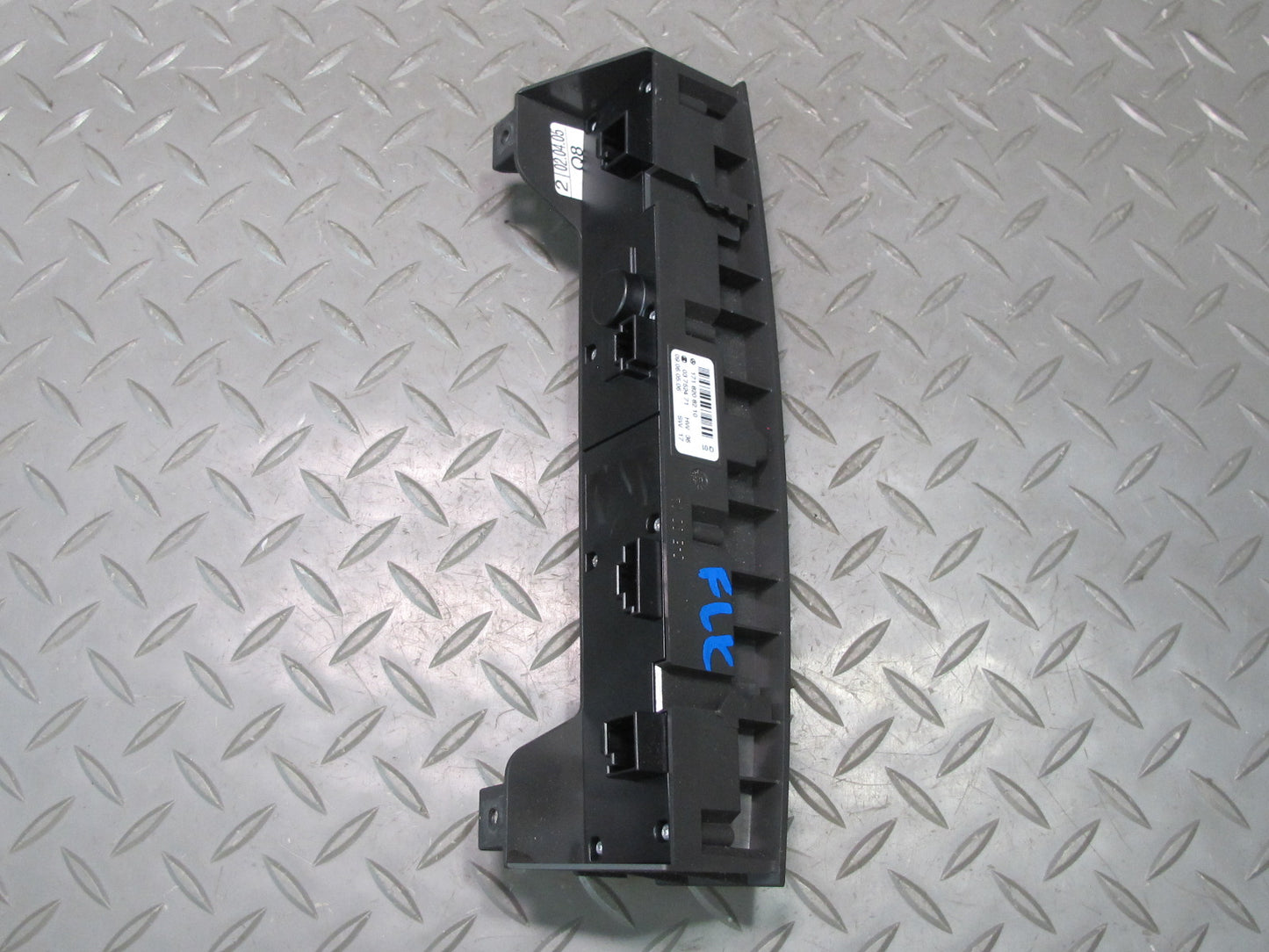 05-08 Mercedes R171 Slk-class Dash Hazard Door Lock Switch 1718208210 OEM