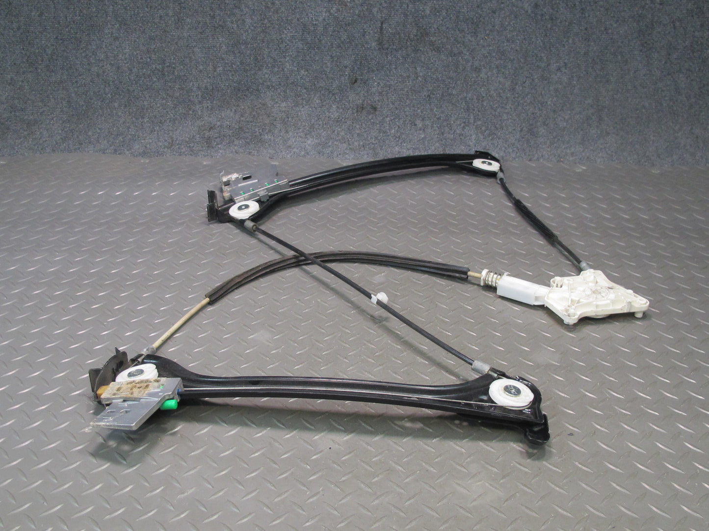 05-11 Mercedes R171 Slk-class Right Passenger Door Window Regulator OEM