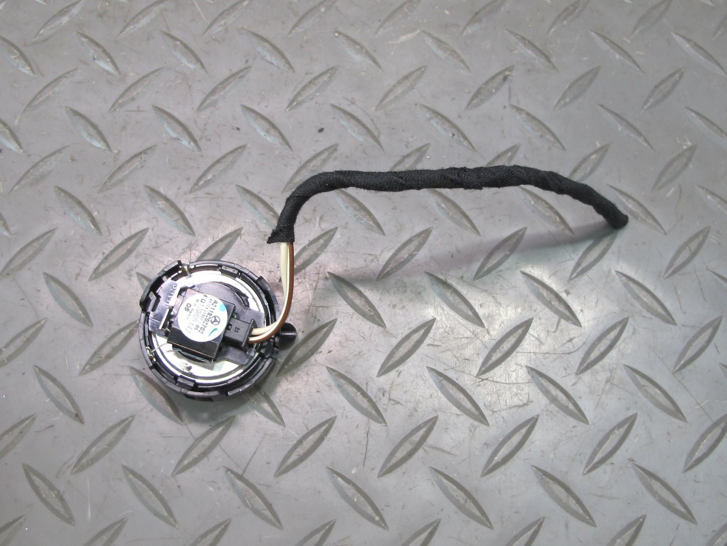 05-11 Mercedes R171 Slk-class Set of 2 Left & Right Door Tweeter Speaker OEM