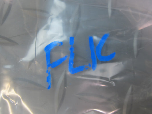 05-11 Mercedes R171 Slk-class Exterior Radio Antenna w Amplifier Module OEM