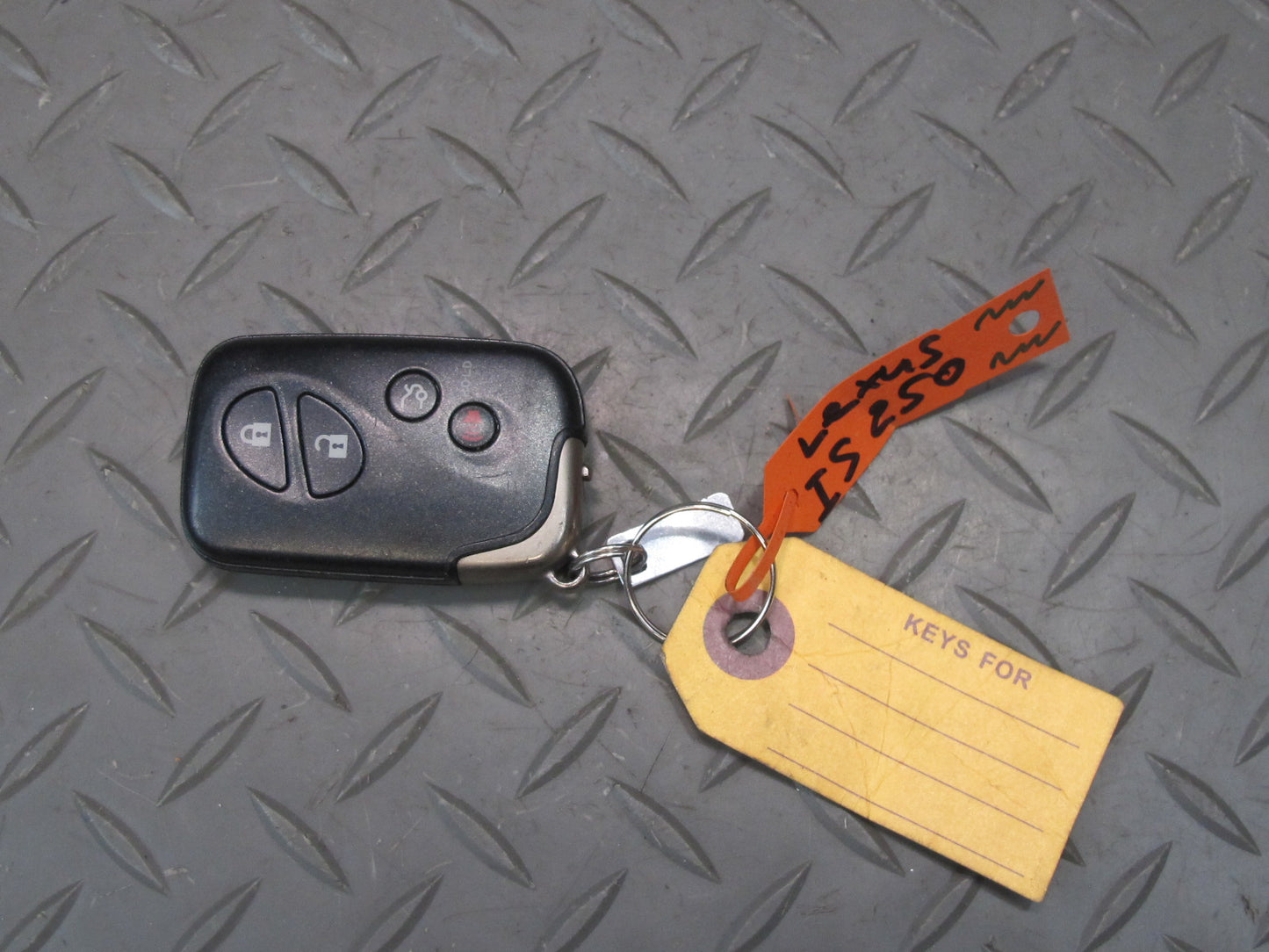 2010 Lexus IS250 GSE20L Conv AT ECU Start Stop Glove Door Trunk Lock KEY Set OEM