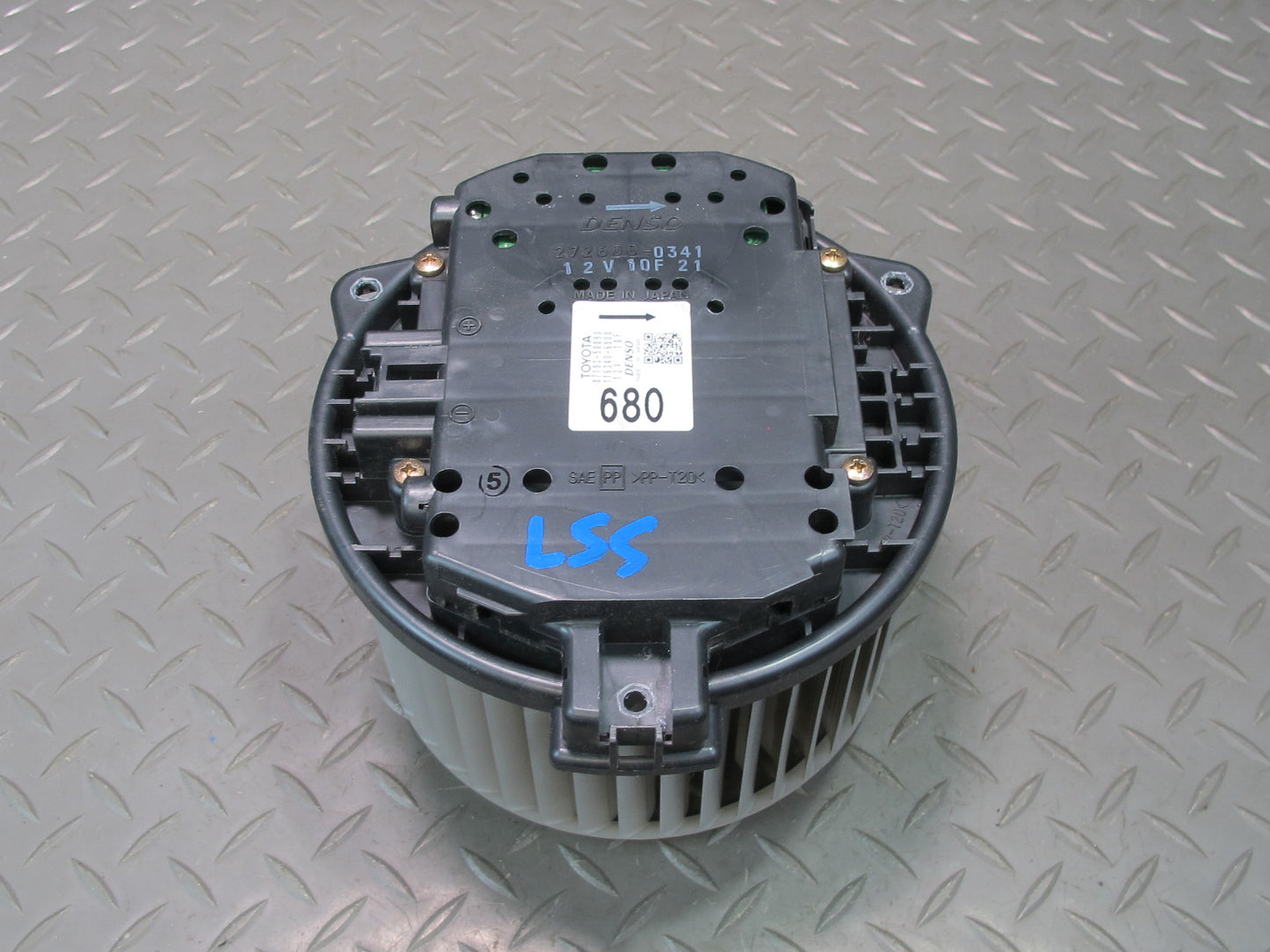 01-06 Lexus UCF30L LS430 A/C Heater Blower Motor Fan 87103-50090 OEM