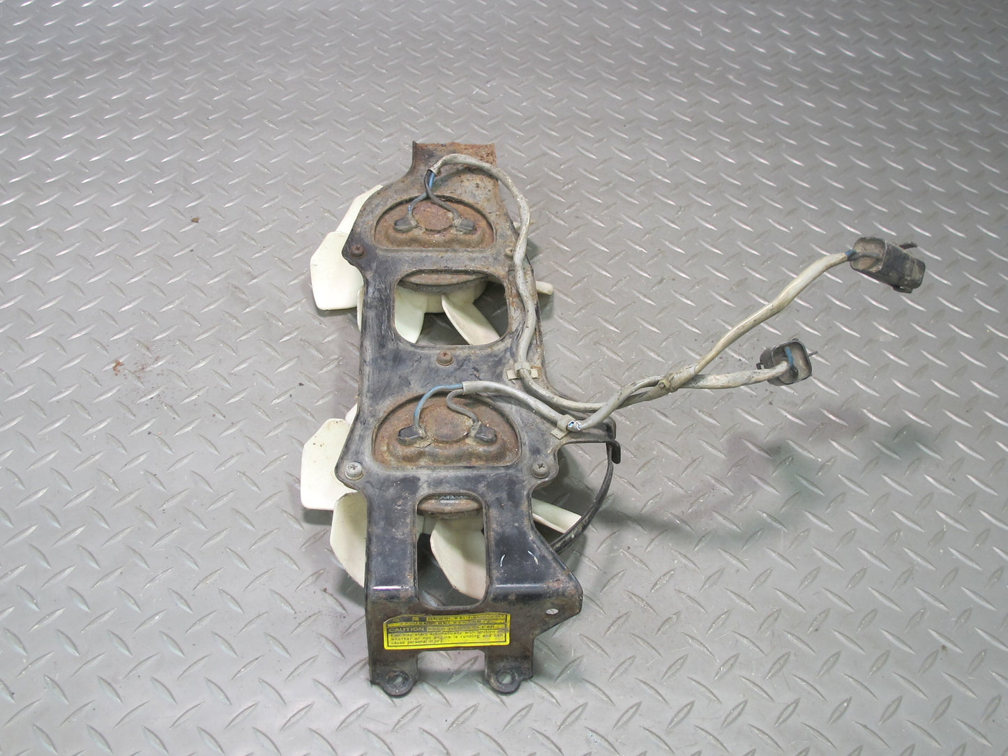 89-92 Toyota Supra MA70L 7MGE Engine Radiator Dual Fan Motor w Bracket Mount OEM