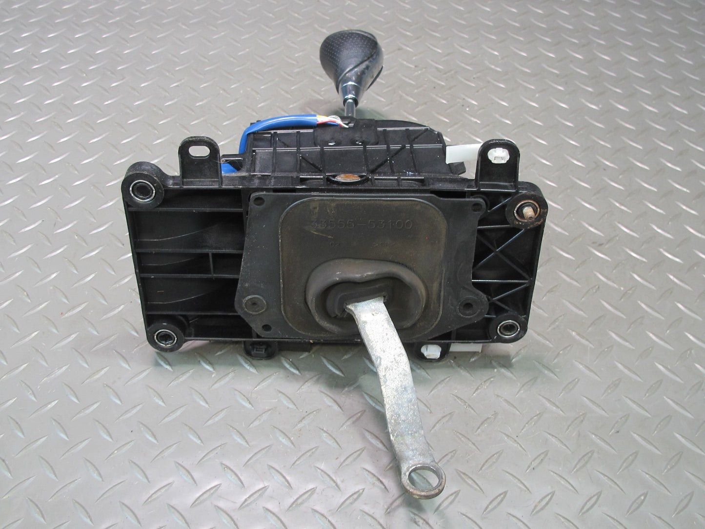 08-14 Lexus USE20L Is-f A/T Automatic Transmission Gear Shifter w Knob Assy OEM