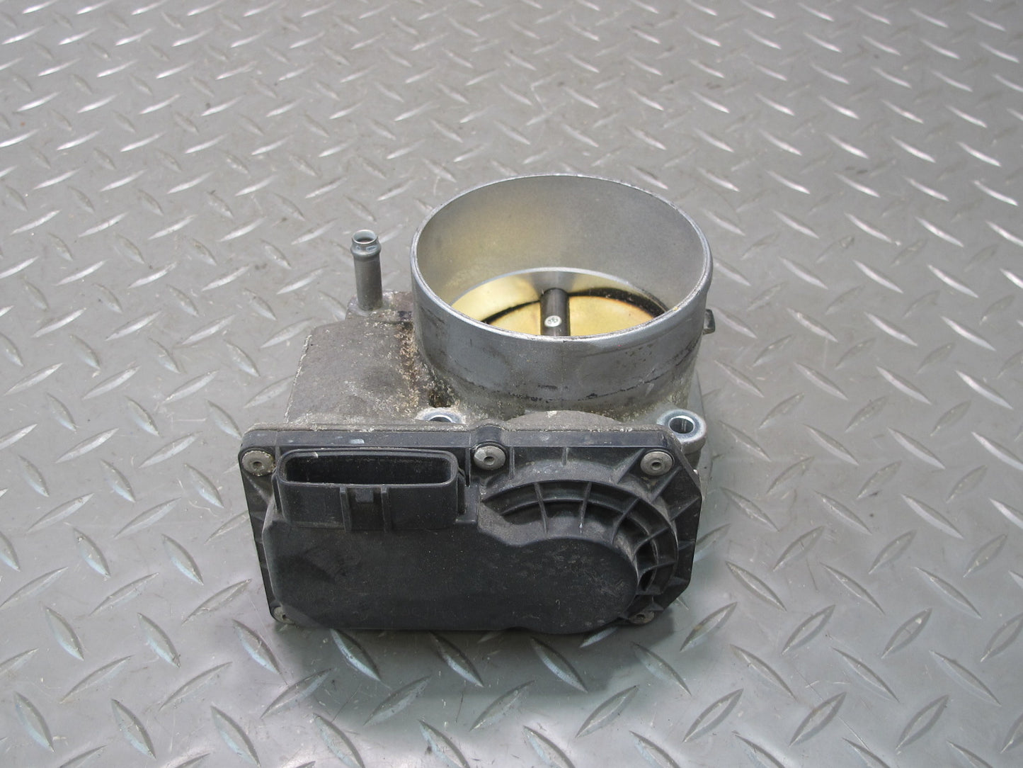 2006-2009 Lexus UZJ120L GX470 4.7L Engine Air Intake Throttle Body Assembly