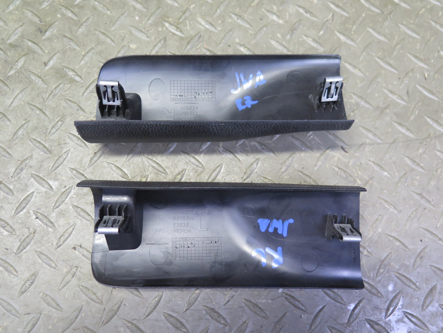 18-23 Jeep Wrangler JL 4-DOOR Sport Roof Roll Bar D Pillar Trim Panel Set OEM