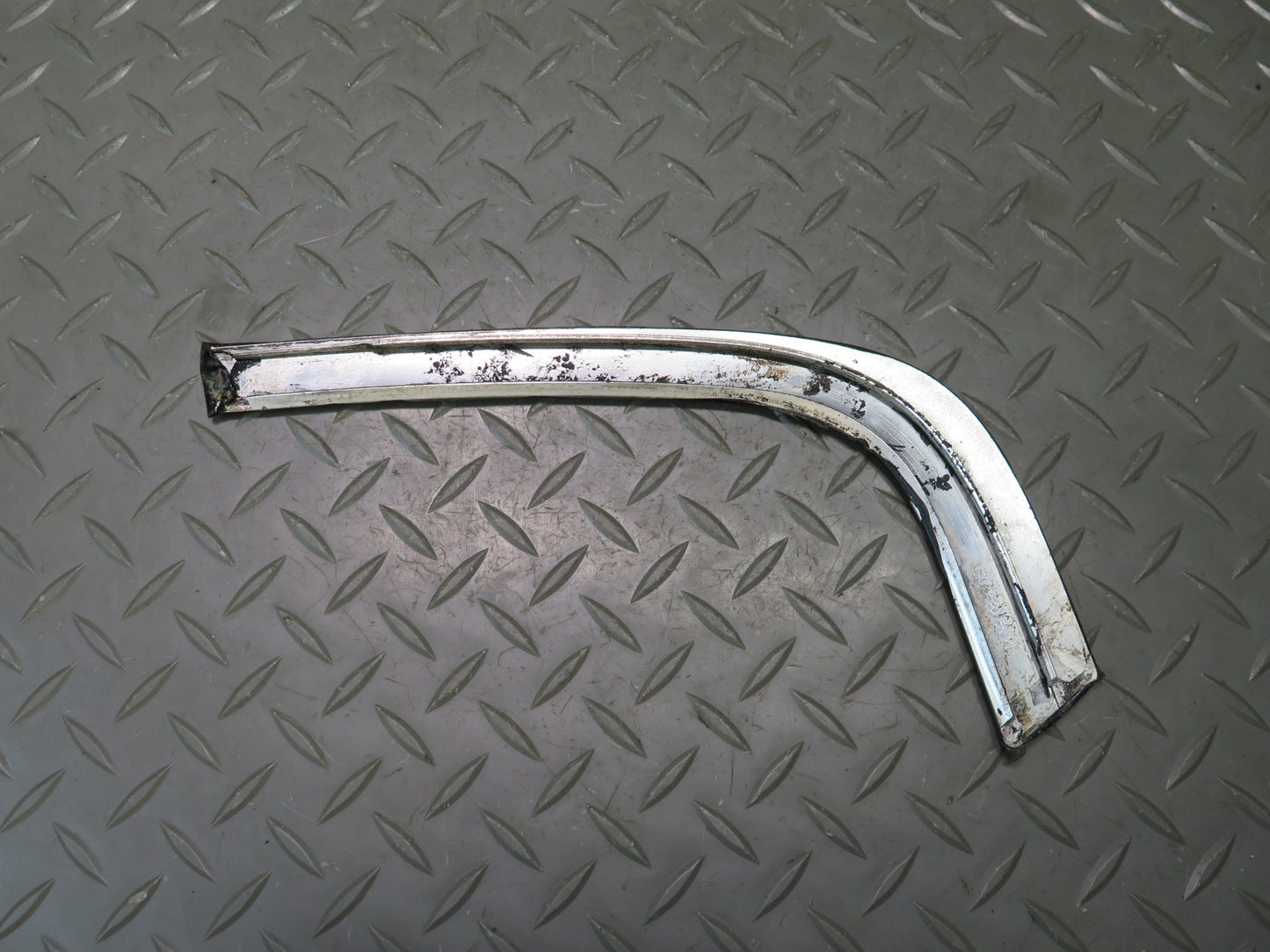 07-13 BMW E93 335i Convertible Set of 2 Rear Roof Trim Molding Panel OEM