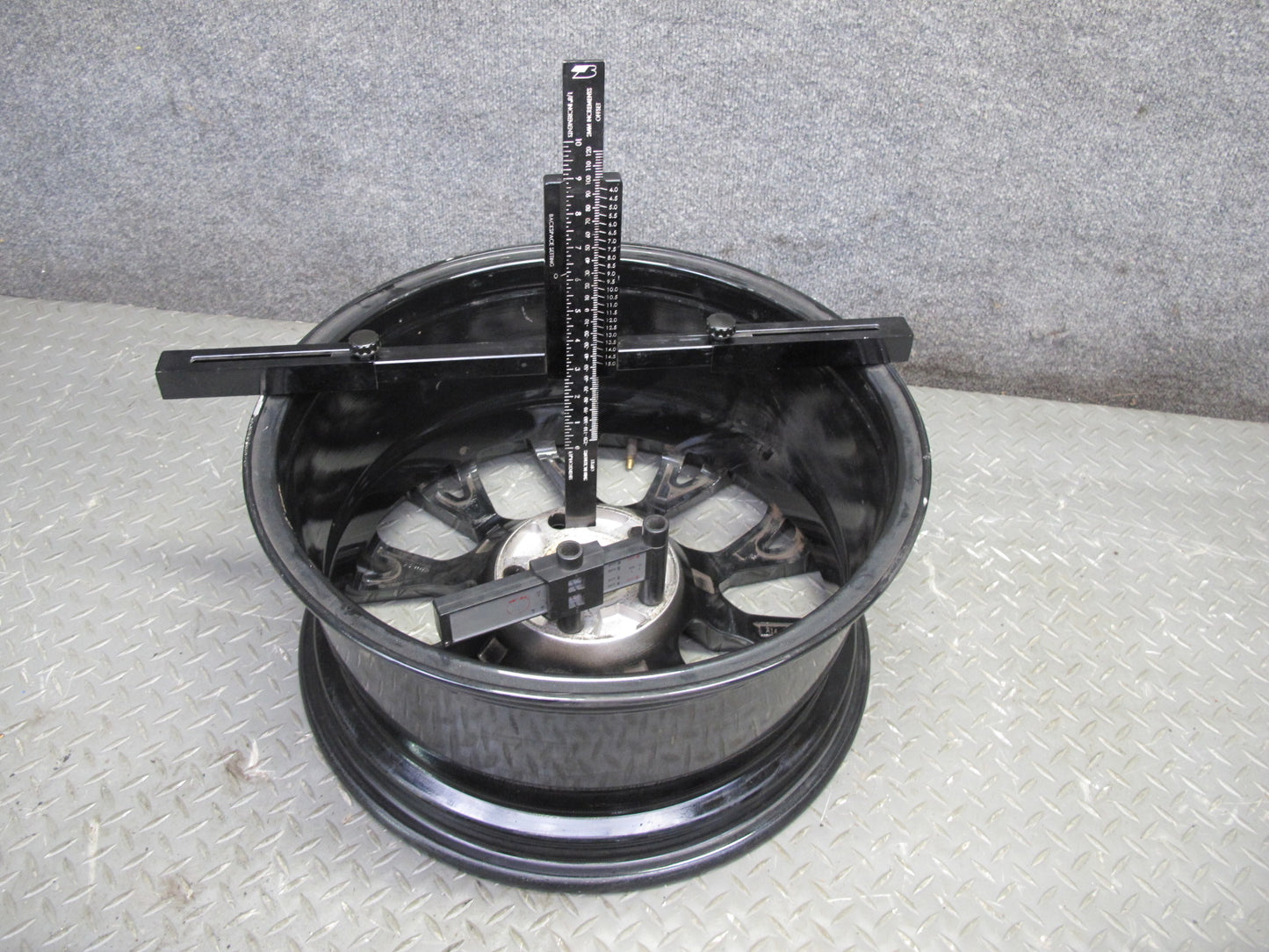 10-13 Lexus GSE20L IS350 IS250 R17 17" Wheel Rim 17x8J ET45 Aftermarket
