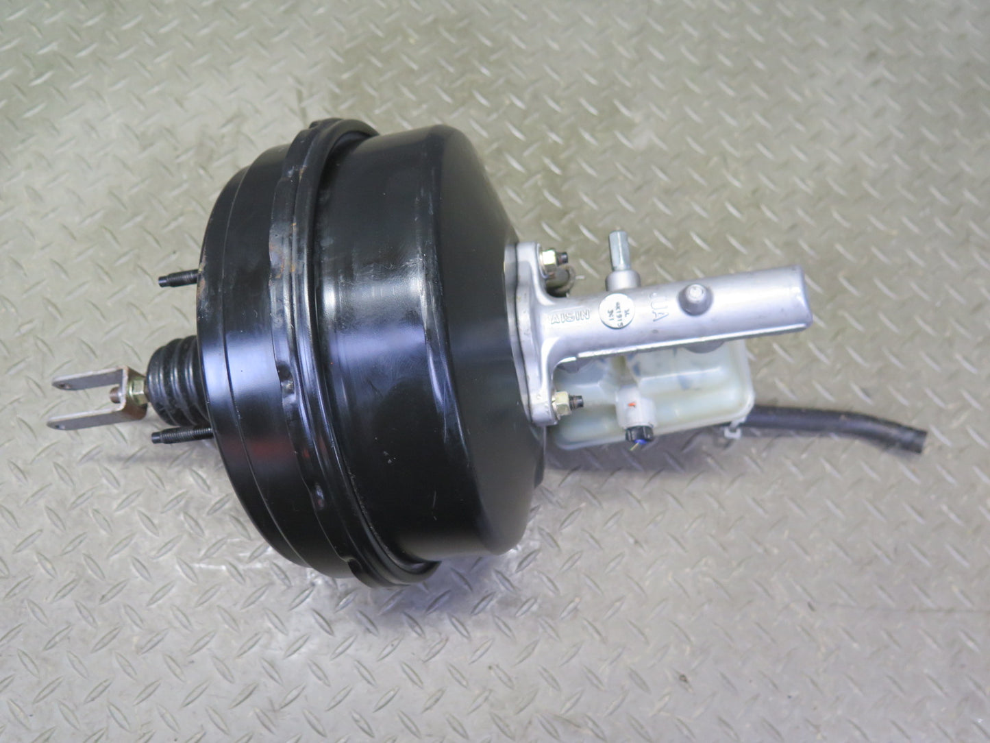 04-06 Lexus UCF30L LS430 Brake Master Cylinder Booster Fluid Reservoir OEM