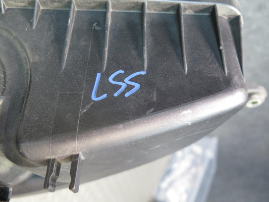 04-06 Lexus UCF30L LS430 Air Intake Cleaner Filter Box w MAF & Vacuum Switch OEM