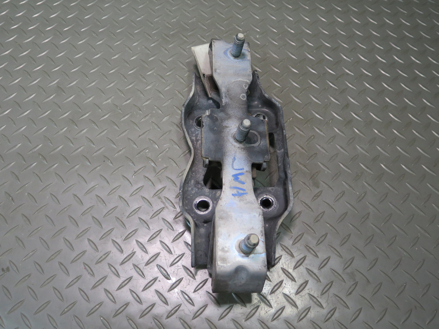 18-26 Jeep Wrangler JL Automatic Transmission Rear Mount 68236162AA OEM