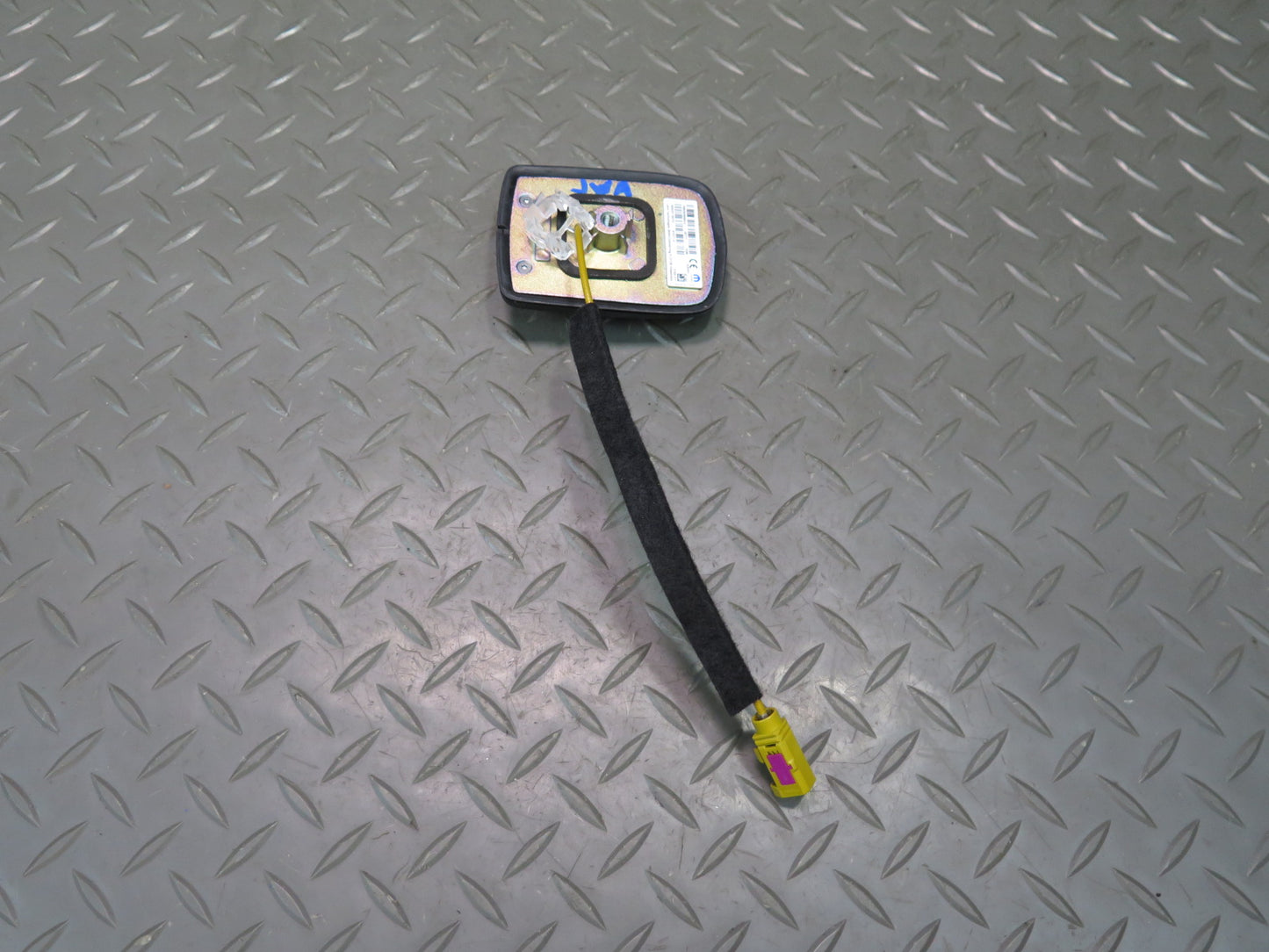 18-23 Jeep Wrangler JL Satellite Radio Antenna 68293949AA OEM