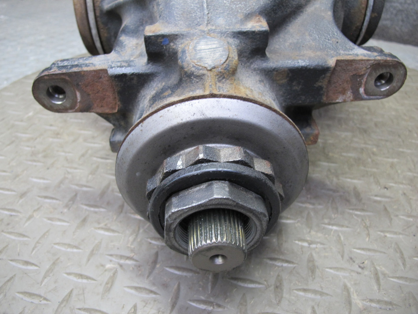 11-13 BMW E93 335i M/T Convertible Rear Differential Carrier 3.15 Ratio 107k OEM