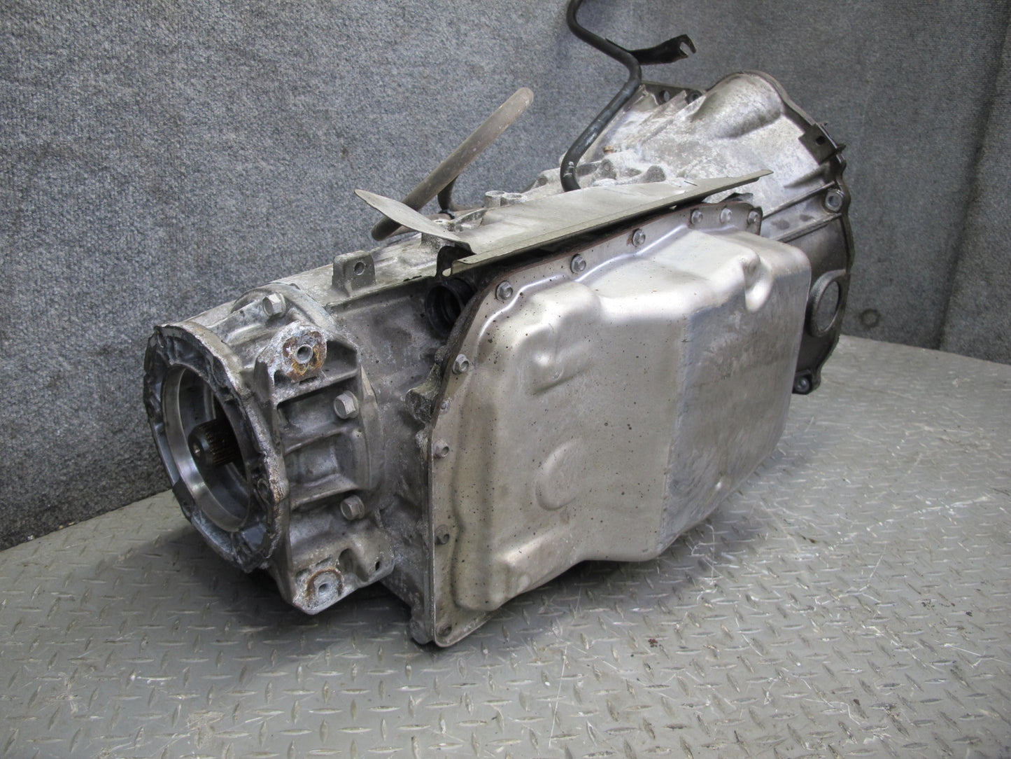 2013-2014 Cadillac Escalade AWD 6.2L 6L80 A/T Automatic Transmission 148k Miles