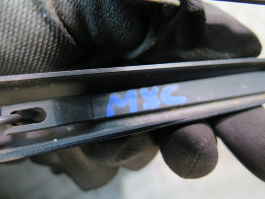 07-13 Mini Cooper R55 R56 R57 R58 R59 Set of 2 Front Left & Right Wiper Arm OEM