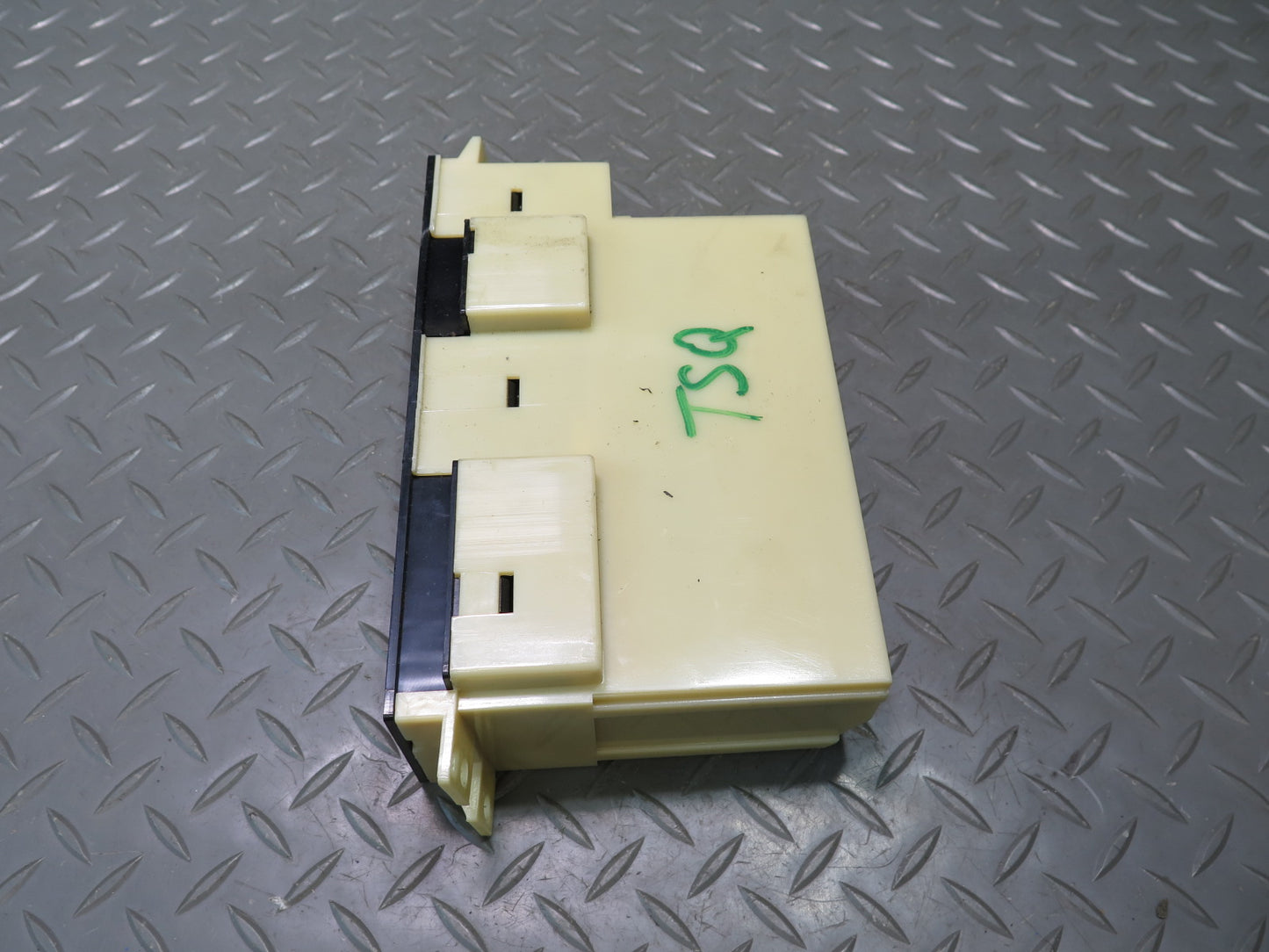 89-92 Toyota Supra MA70L AC Heater Climate Control Switch Panel 55900-14500 OEM